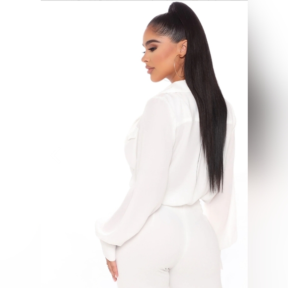 FashionNova Business Brunch Women’s Collared Bodysuit - Ivory Size Medium NWOT - Picture 3 of 12